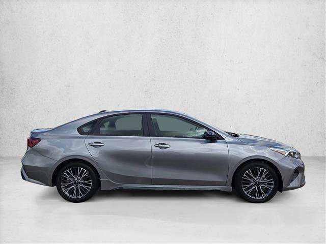 Used 2024 Kia Forte GT-Line w/ GT-Line Premium Package video 4