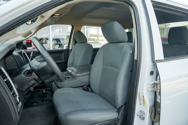 Used 2018 RAM 2500 Tradesman w/ Chrome Appearance Group AWD/4WD image 23