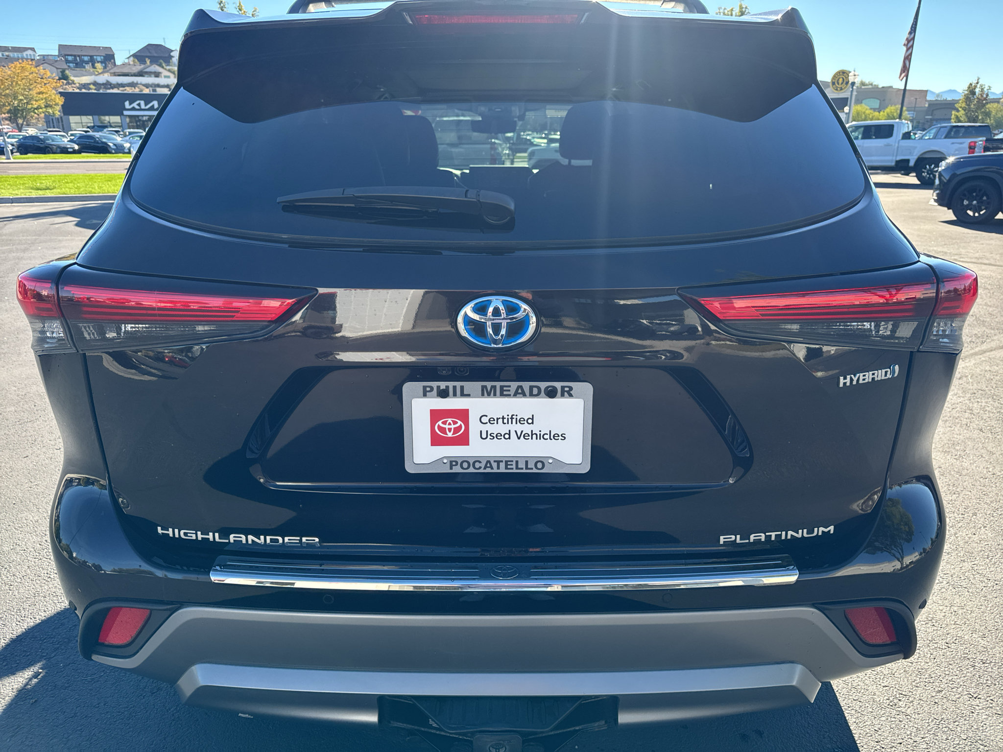 Used 2022 Toyota Highlander Platinum AWD/4WD image 3