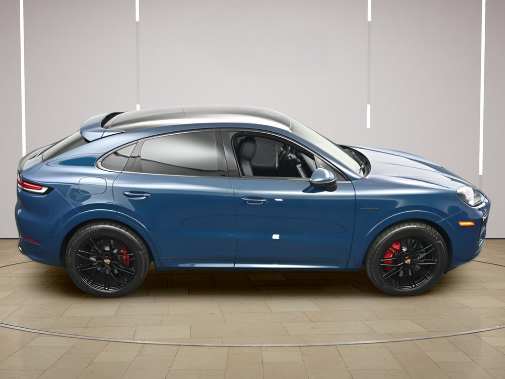 Certified 2025 Porsche Cayenne S AWD/4WD image 39