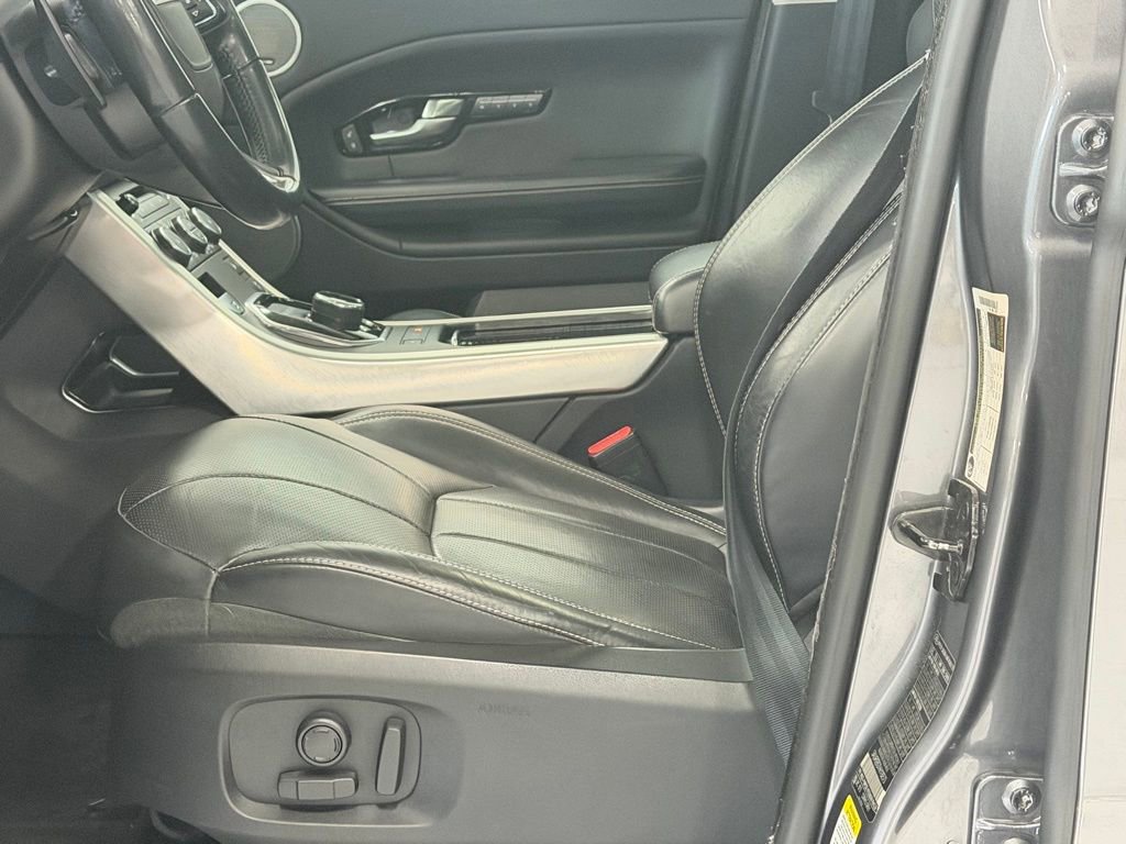 Used 2017 Land Rover Range Rover Evoque HSE AWD/4WD image 13