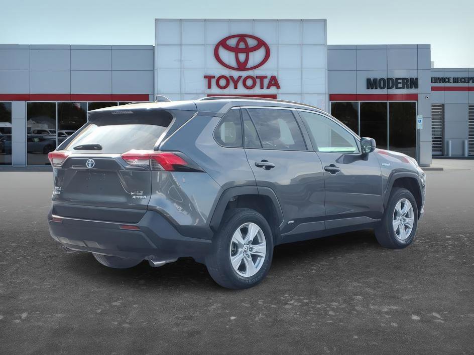 Certified 2021 Toyota RAV4 LE image 6