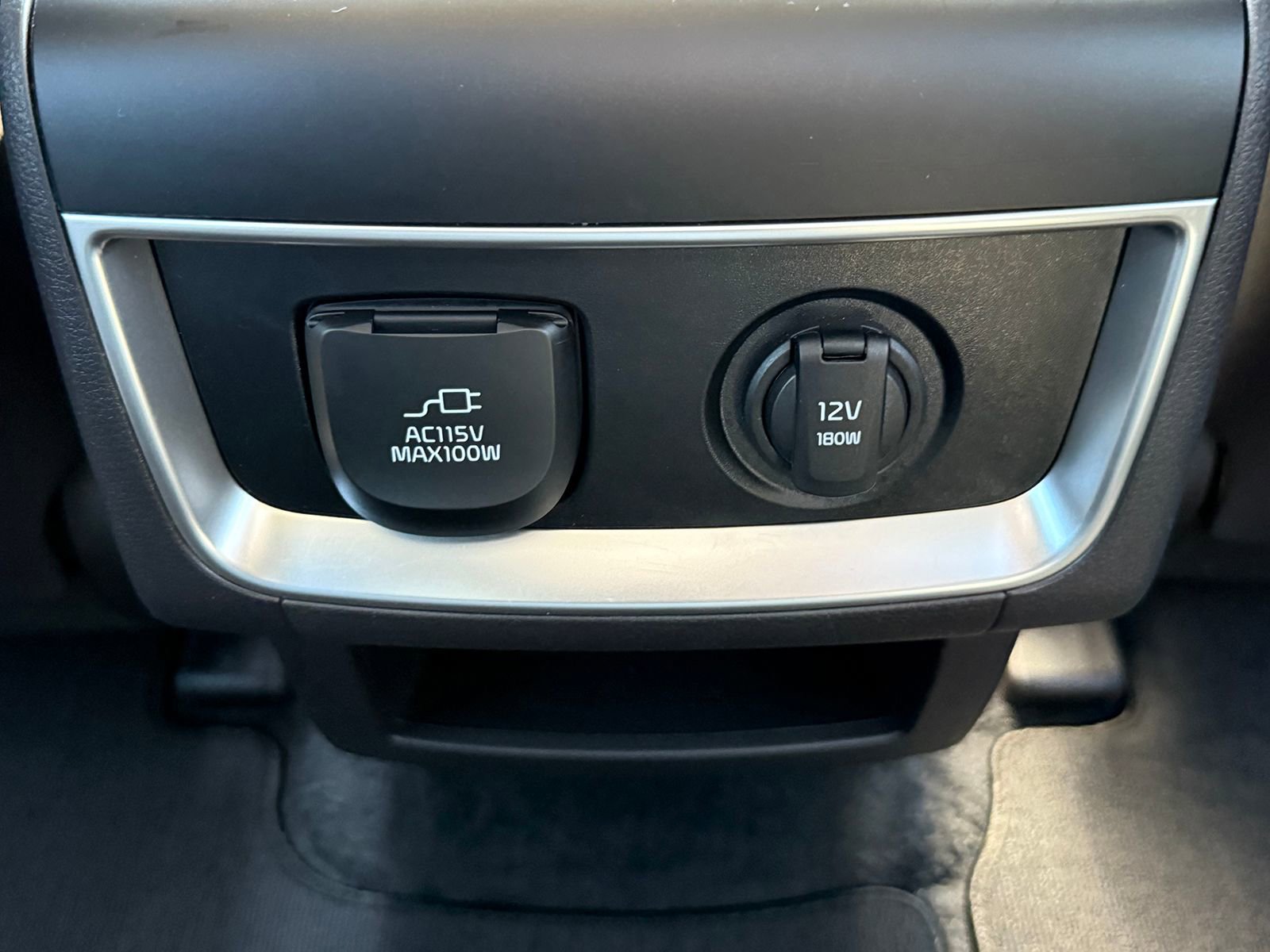 Used 2026 Kia Carnival SX Prestige image 20