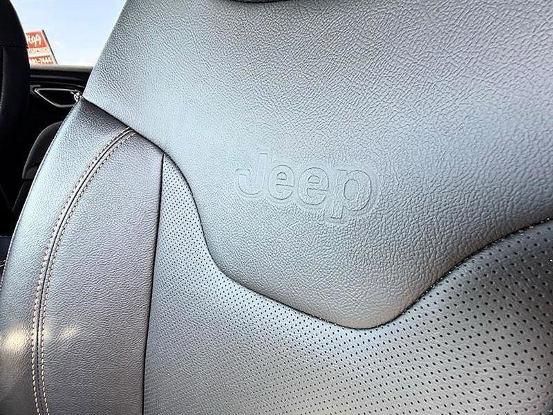 Used 2022 Jeep Compass Limited image 19