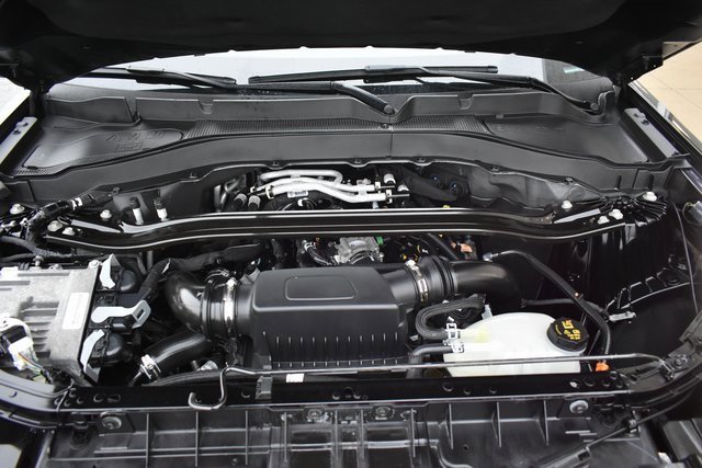 Used 2025 Ford Explorer ST image 60