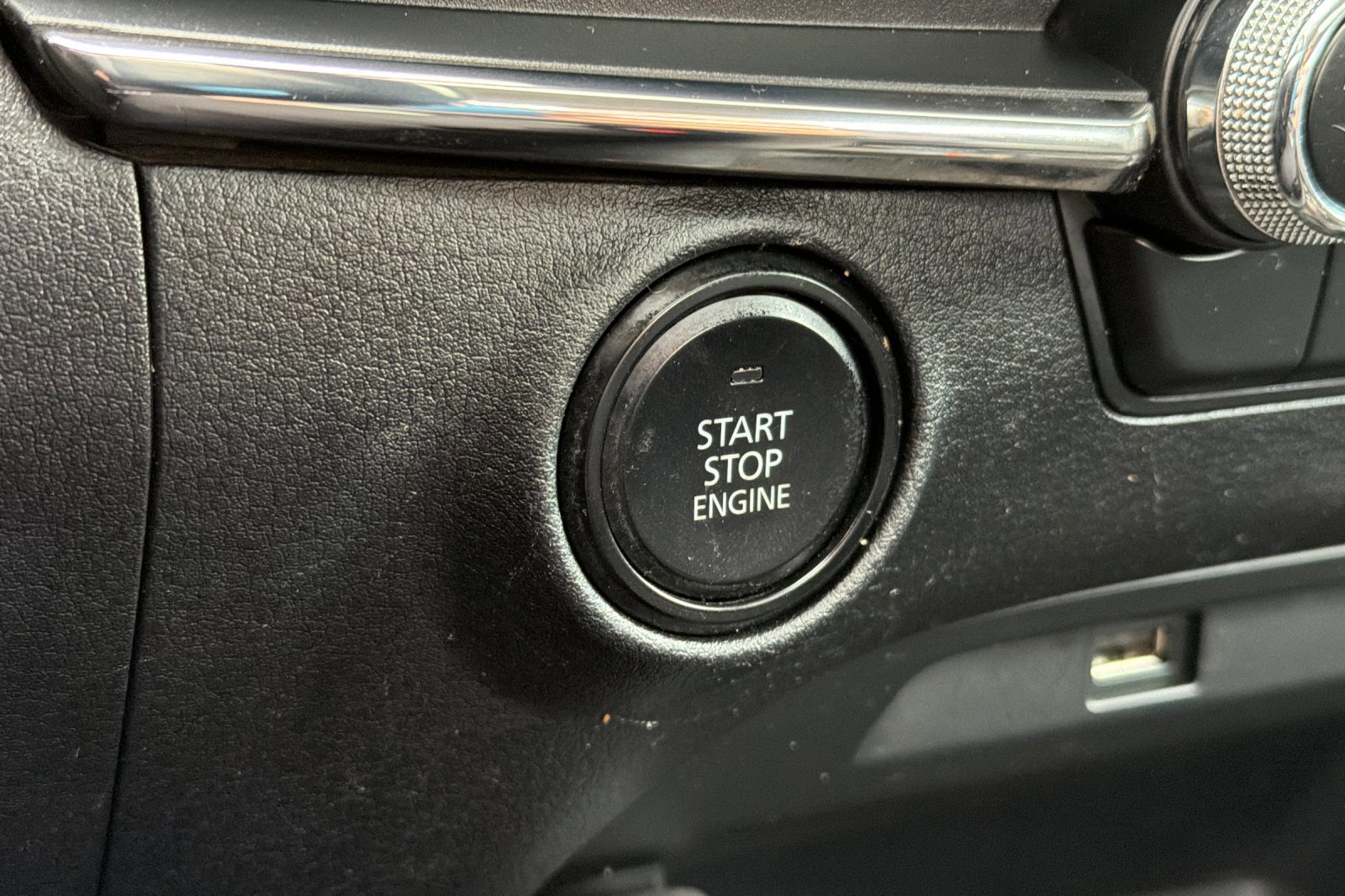 Used 2021 MAZDA MAZDA3 s image 19