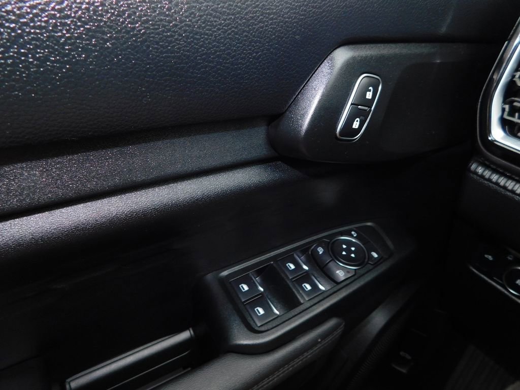 Used 2025 Ford Ranger XLT w/ FX4 Off-Road Package image 27