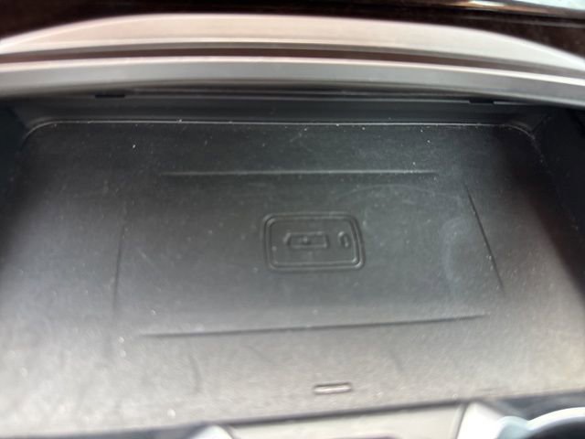 Used 2021 BMW 750i xDrive w/ M Sport Package image 23