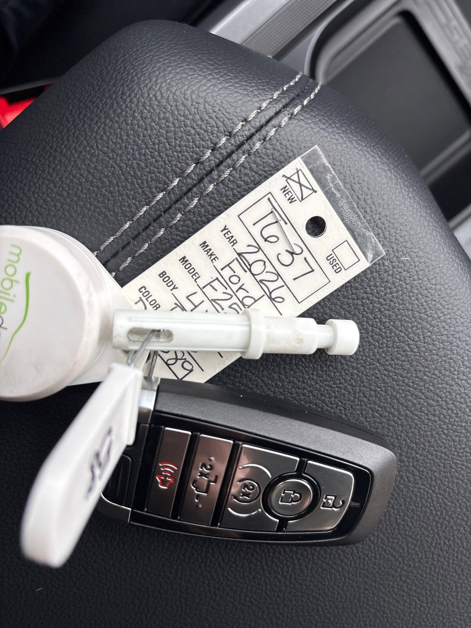 New 2026 Ford F250 Lariat w/ Lariat Ultimate Package image 28