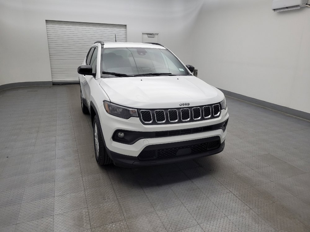 Used 2024 Jeep Compass Latitude image 14