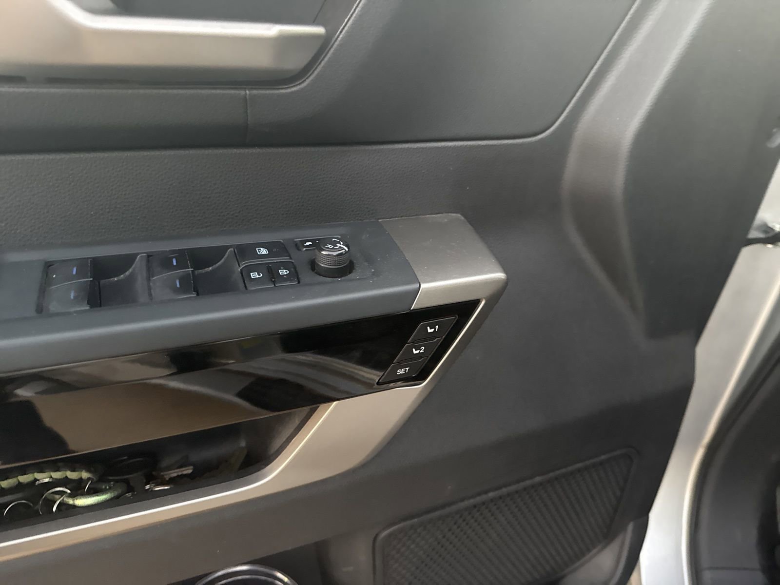 Used 2022 Toyota Tundra Limited image 19