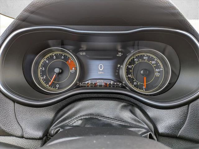 Used 2019 Jeep Cherokee Trailhawk AWD/4WD image 15