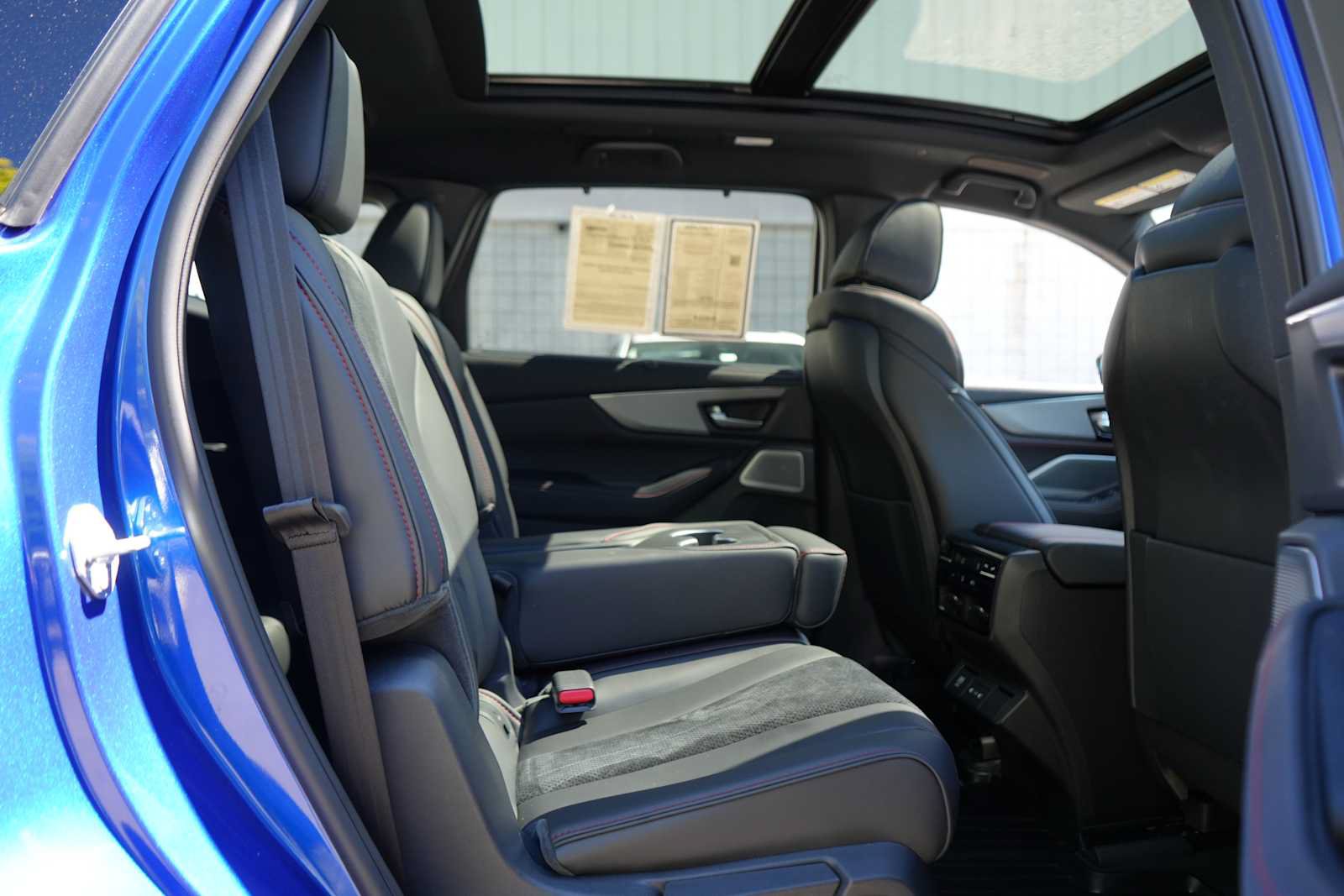 Certified 2025 Acura MDX A-Spec AWD/4WD image 36