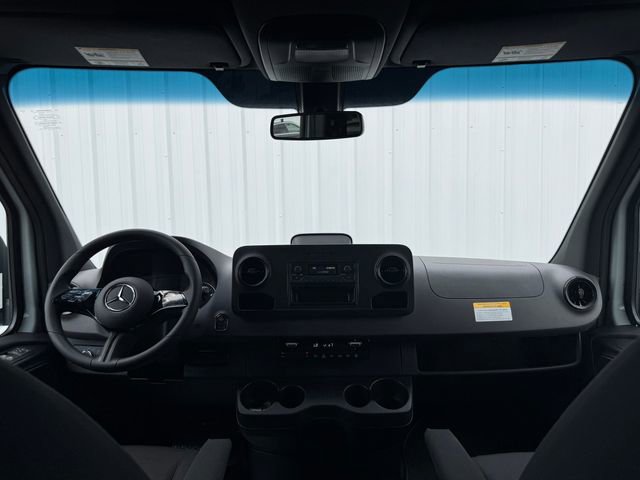 New 2025 Mercedes-Benz Sprinter 2500 image 6