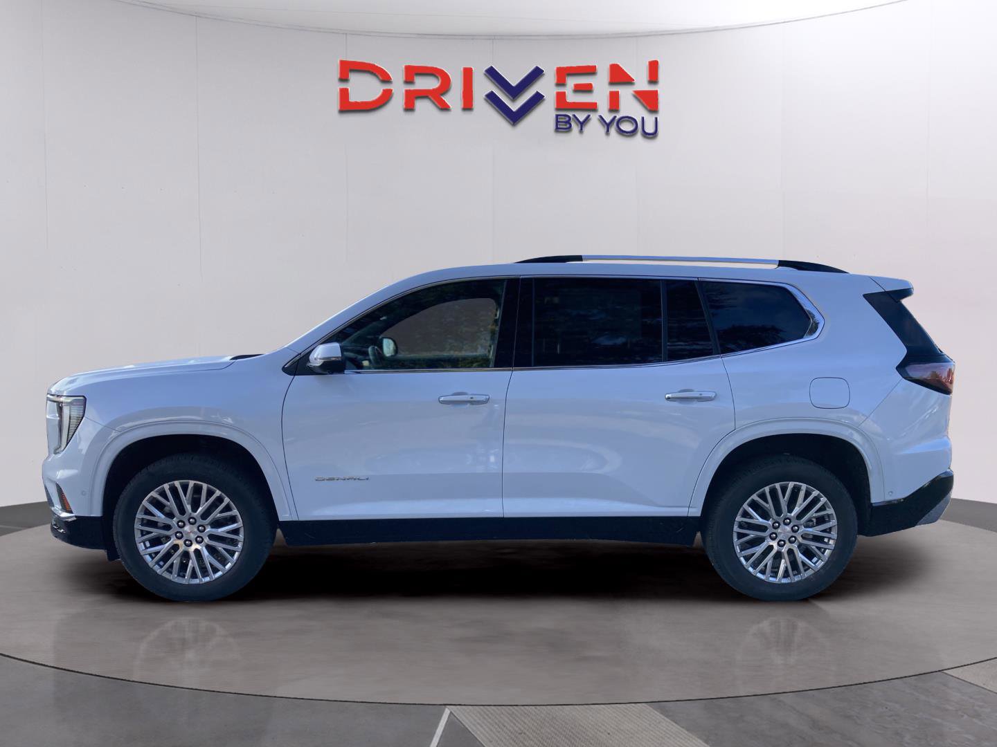 New 2026 GMC Acadia Denali w/ Super Cruise Package image 2