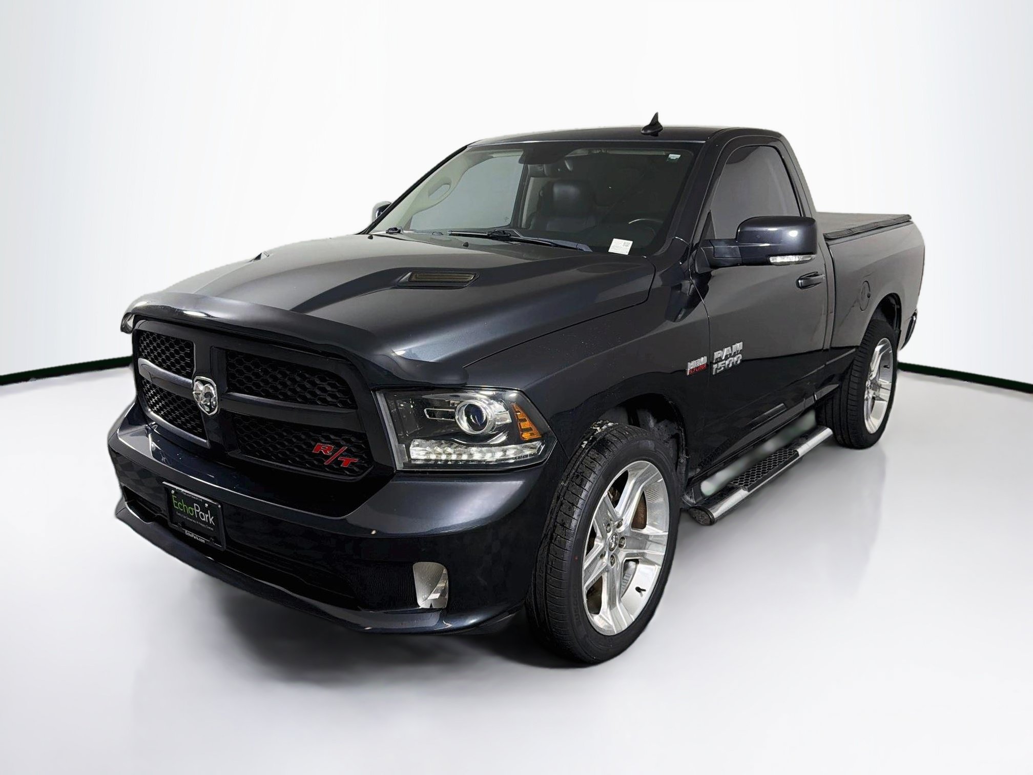 Used 2017 RAM 1500 Sport RWD image 3
