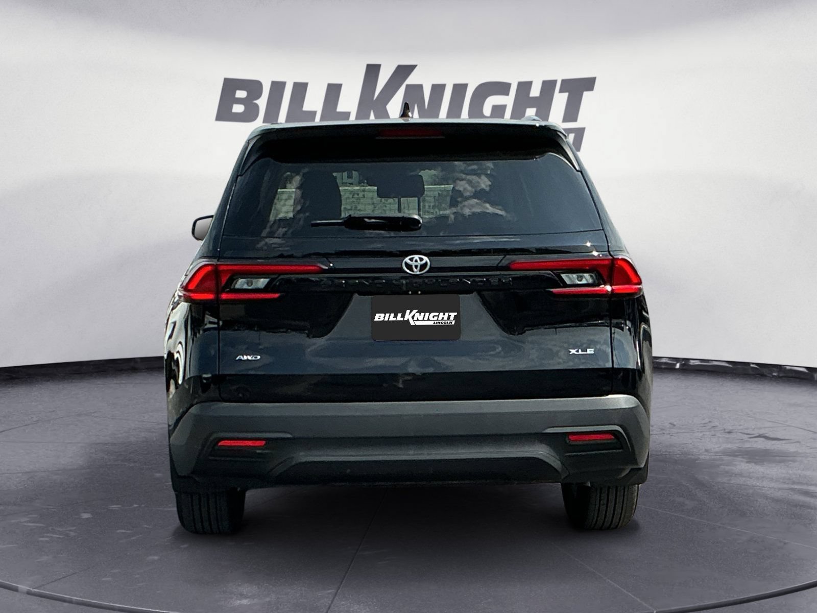 Used 2025 Toyota Grand Highlander AWD image 4