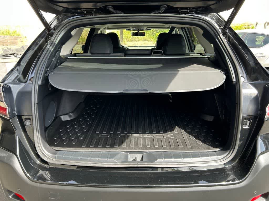 Certified 2025 Subaru Outback Onyx Edition AWD/4WD image 21