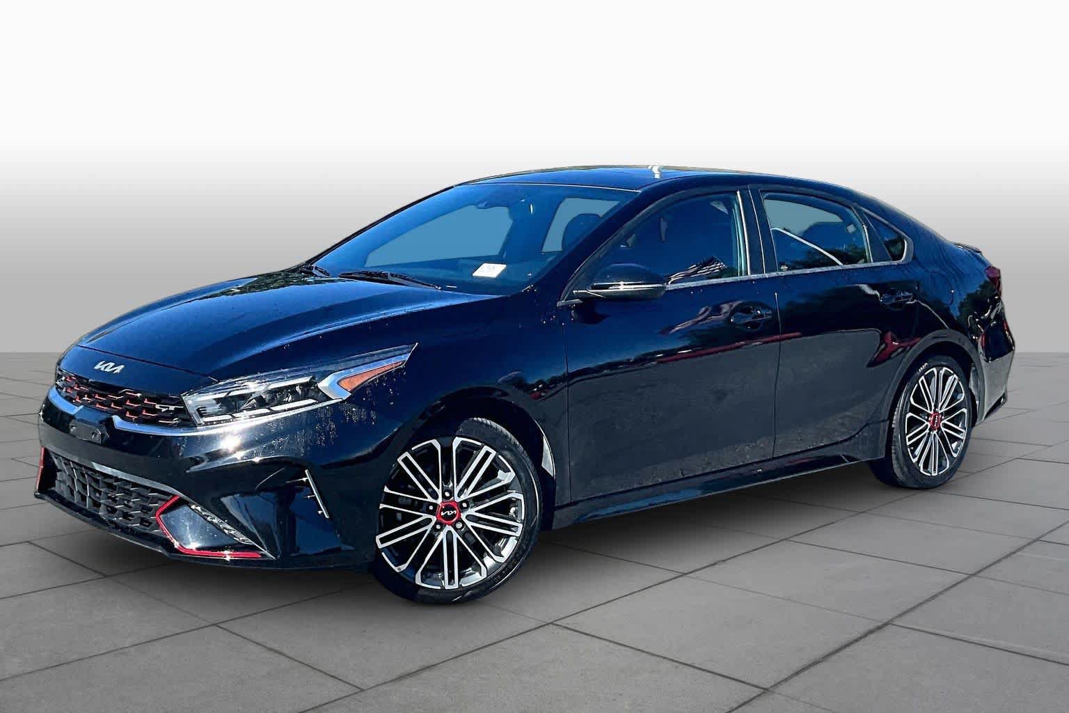 Used 2024 Kia Forte GT FWD image 2