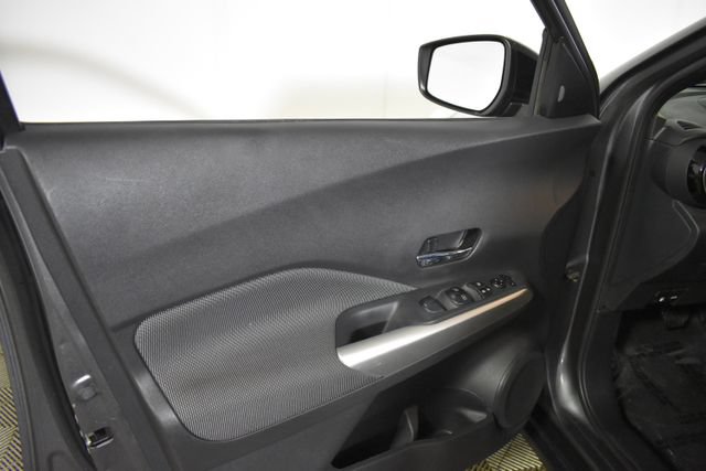 Used 2018 Nissan Kicks SV FWD image 6
