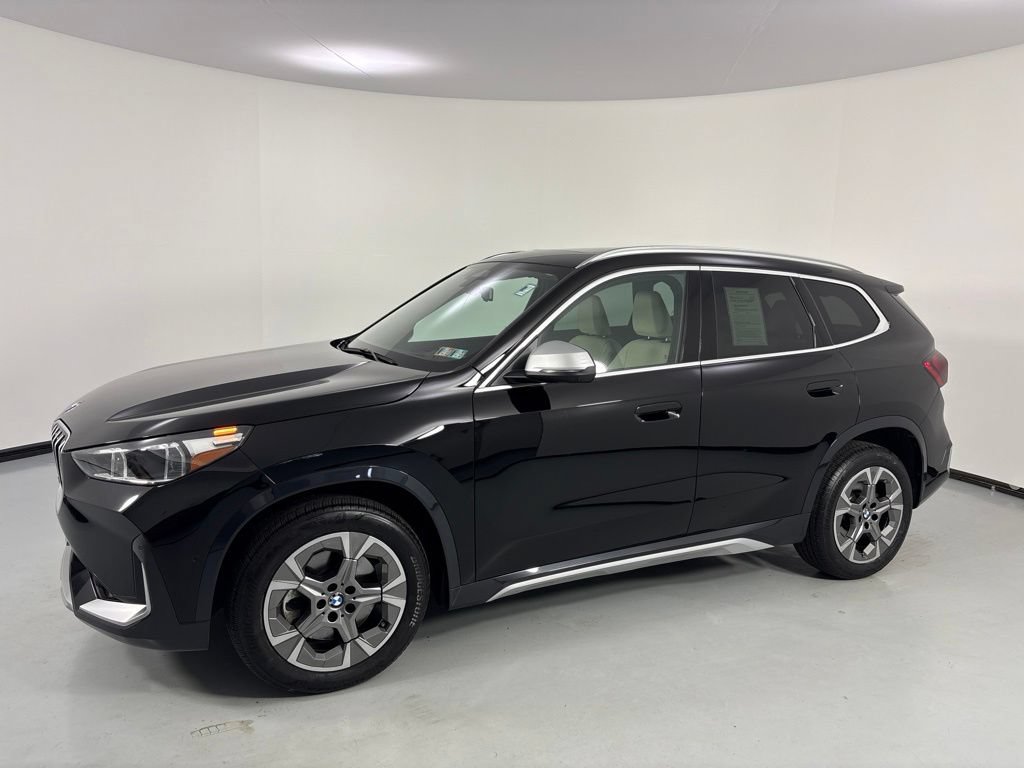 Certified 2024 BMW X1 xDrive28i w/ Technology Package AWD/4WD image 4