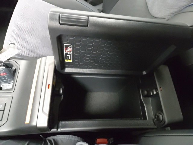 New 2026 Toyota RAV4 XSE image 28