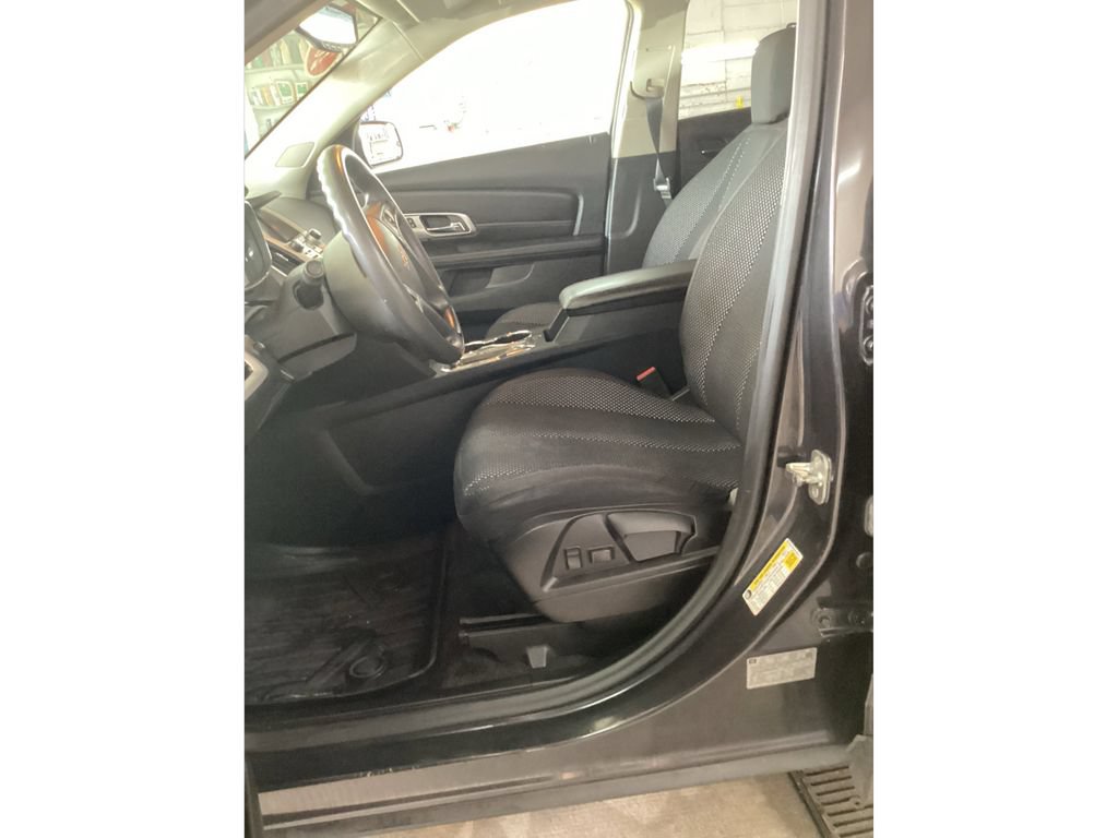 Used 2016 GMC Terrain SLE FWD image 9