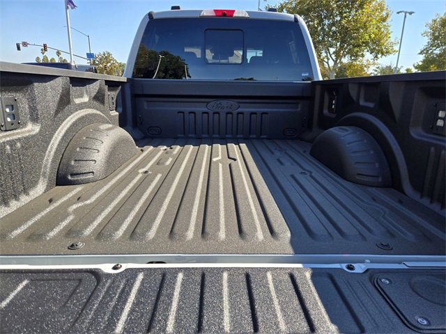New 2026 Ford F250 Platinum w/ Tremor Off-Road Package image 16