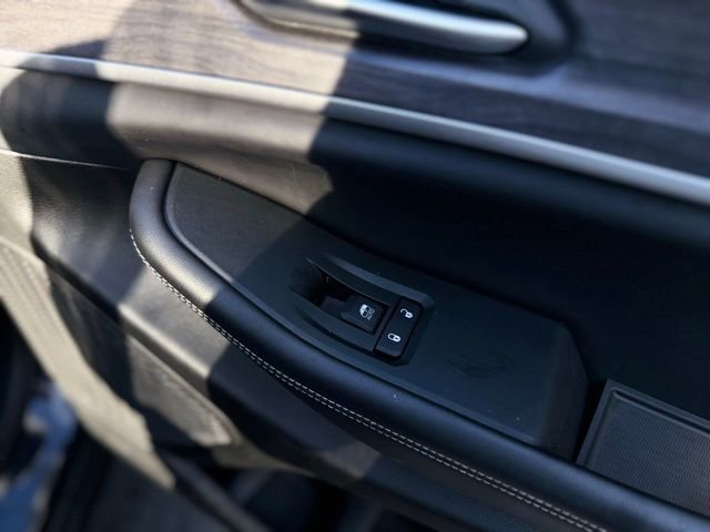 Used 2022 Jeep Grand Cherokee Altitude image 15