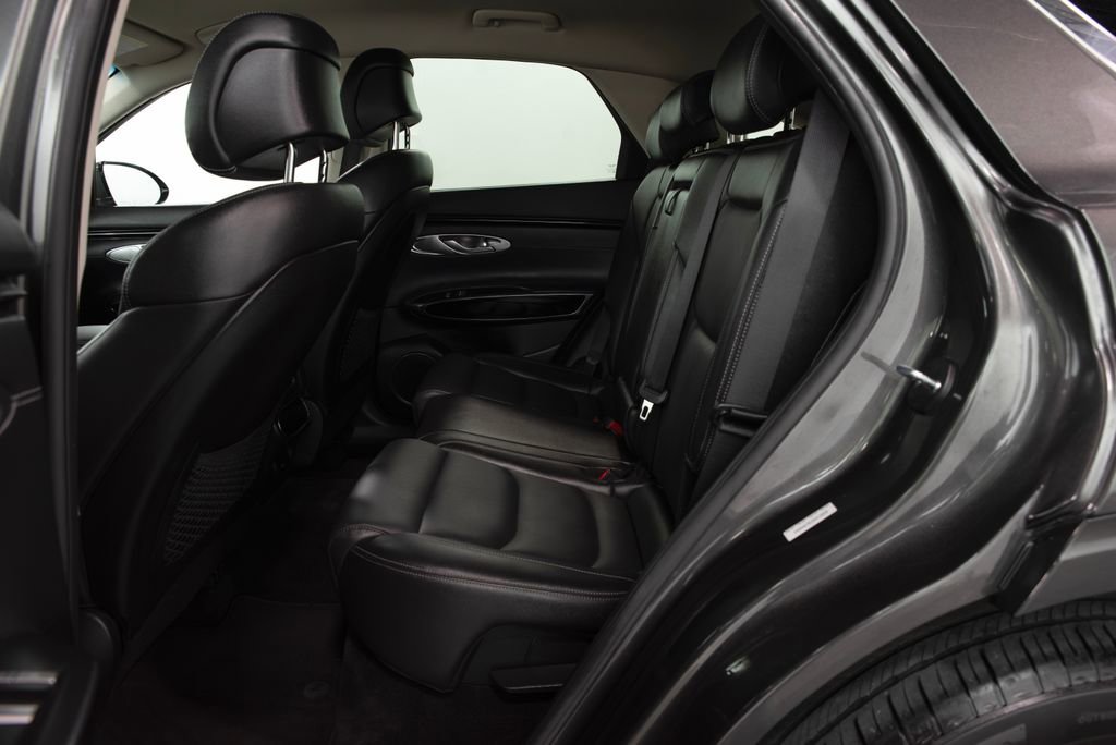 Used 2025 Genesis GV70 2.5T AWD/4WD image 9