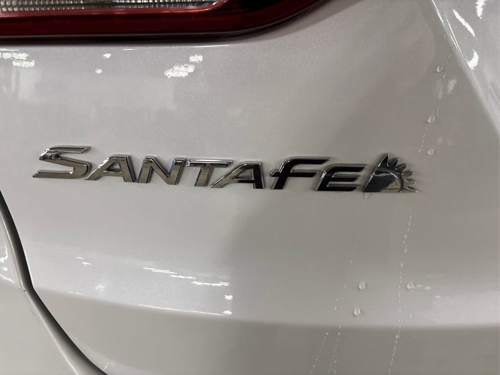 Used 2017 Hyundai Santa Fe Sport image 14