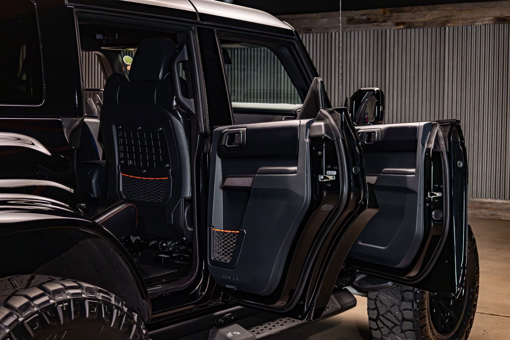 Used 2024 Ford Bronco Raptor w/ Interior Carbon Fiber Pack 6 image 30