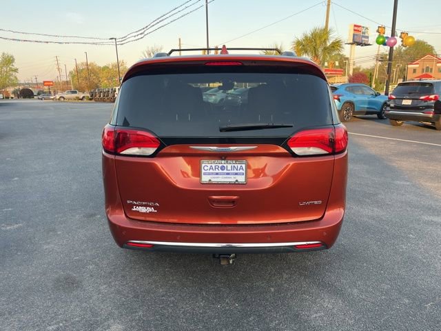 Used 2018 Chrysler Pacifica Limited w/ Tire & Wheel Group image 34