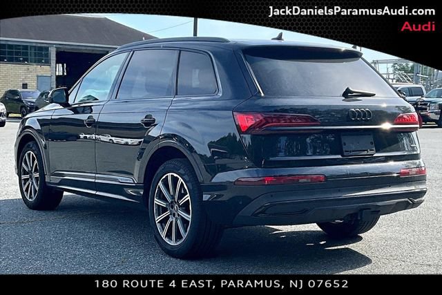 Used 2023 Audi Q7 2.0T Premium Plus w/ Premium Plus Package AWD/4WD image 10