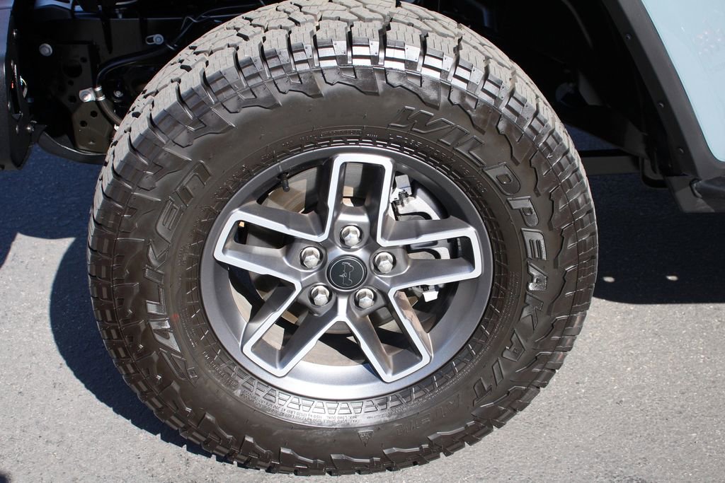 Used 2025 Jeep Gladiator Mojave image 14