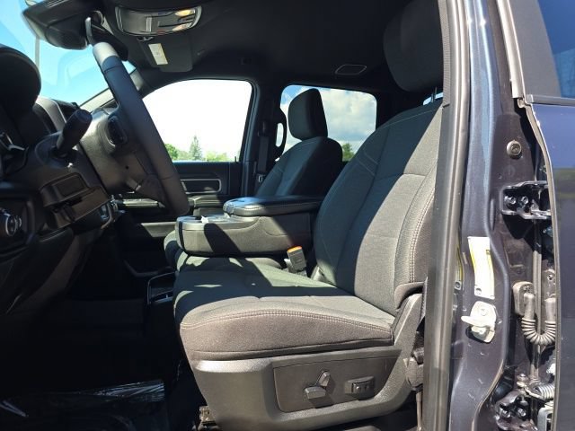 Used 2026 RAM 2500 Big Horn AWD/4WD image 10