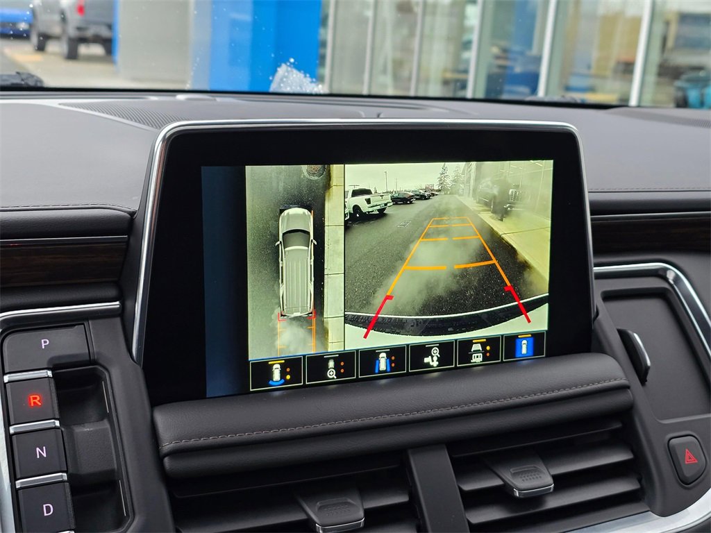 Used 2022 Chevrolet Suburban High Country image 25