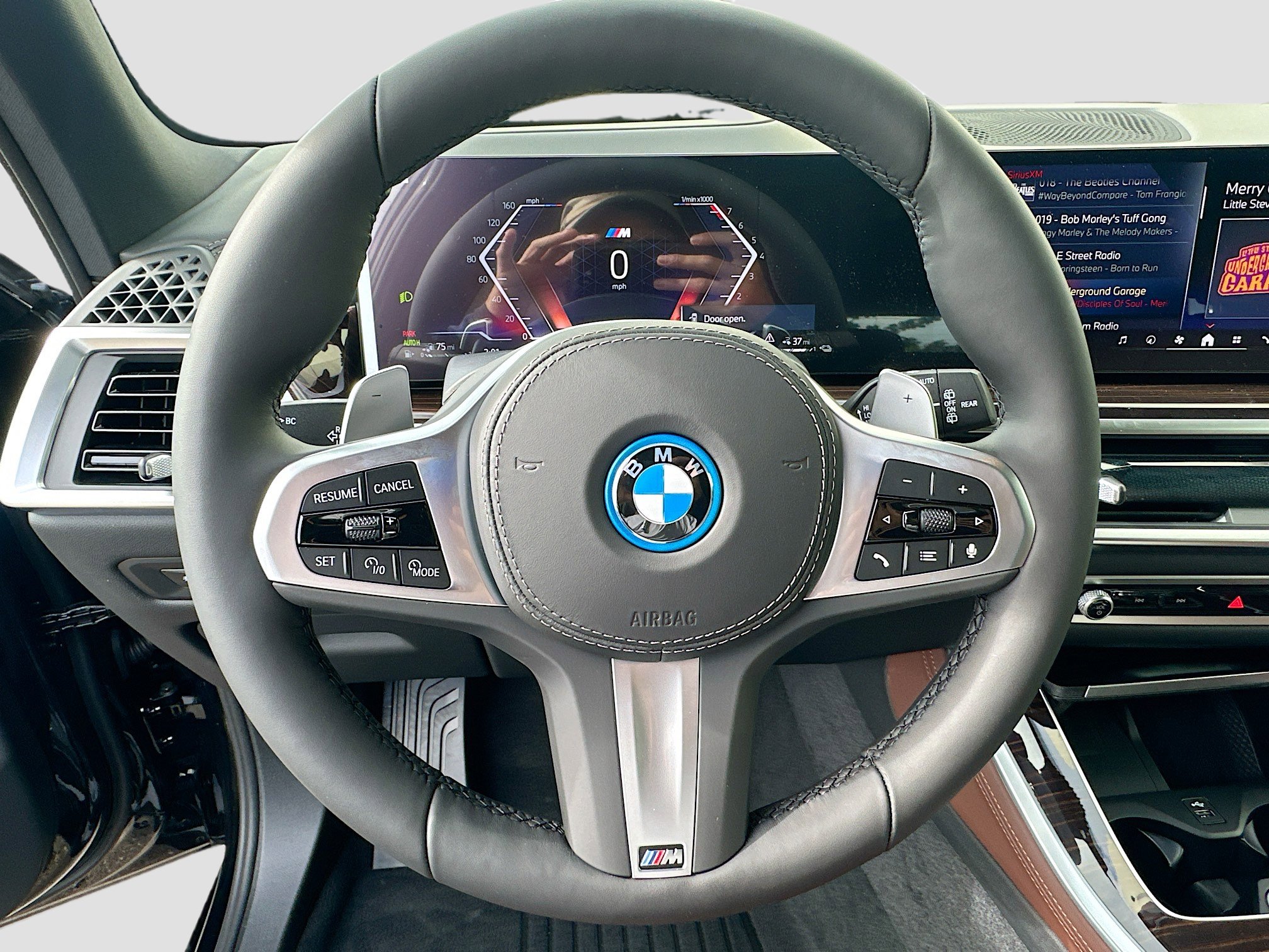 New 2026 BMW X5 xDrive50e w/ M Sport Package image 8