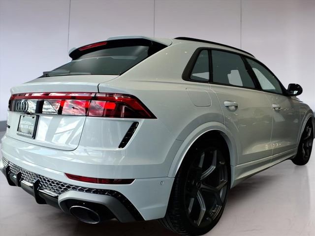 New 2026 Audi RS Q8 performance image 2