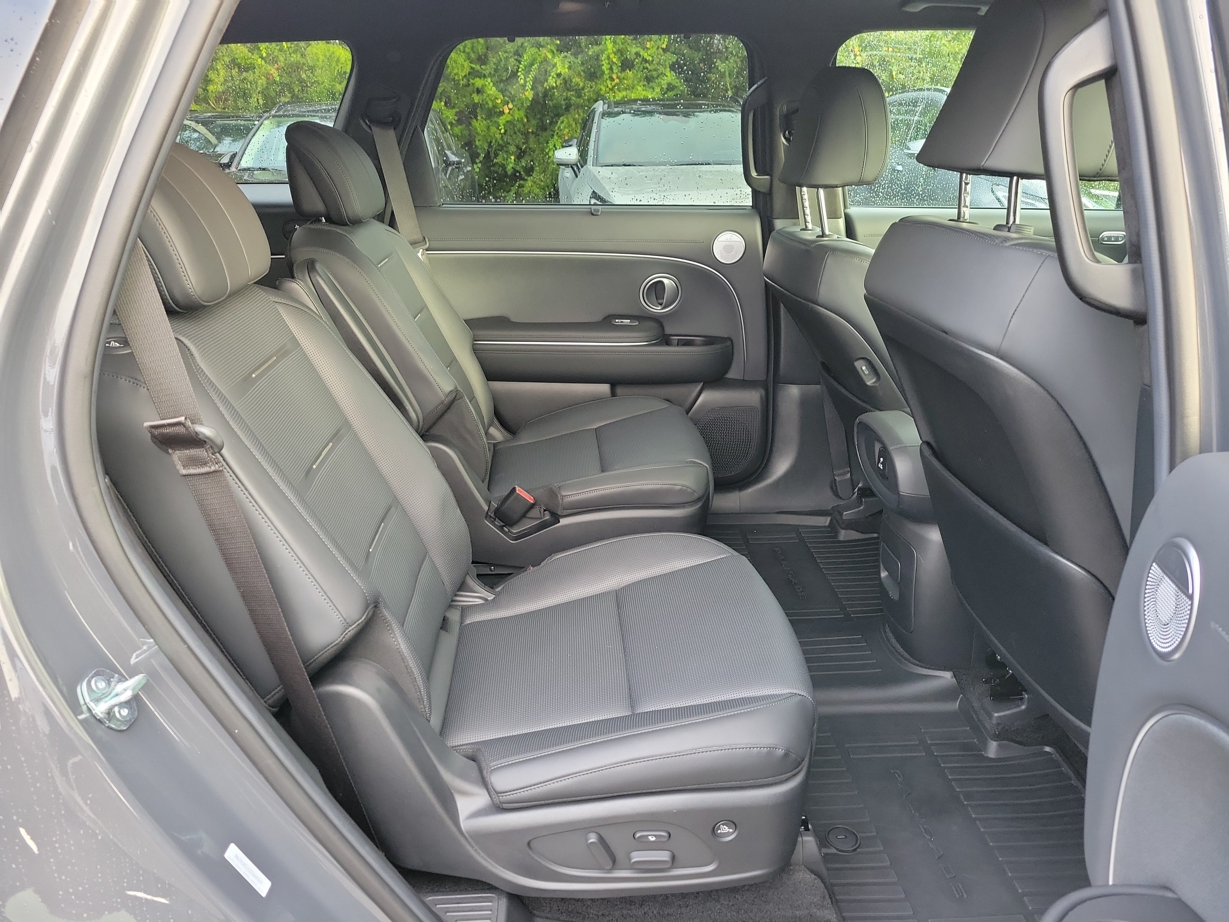 Used 2026 Hyundai Palisade Calligraphy AWD/4WD image 9