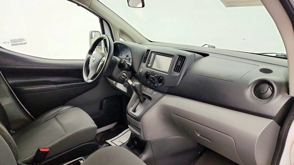 Used 2021 Nissan NV200 SV w/ Sliding Door Glass Package image 26