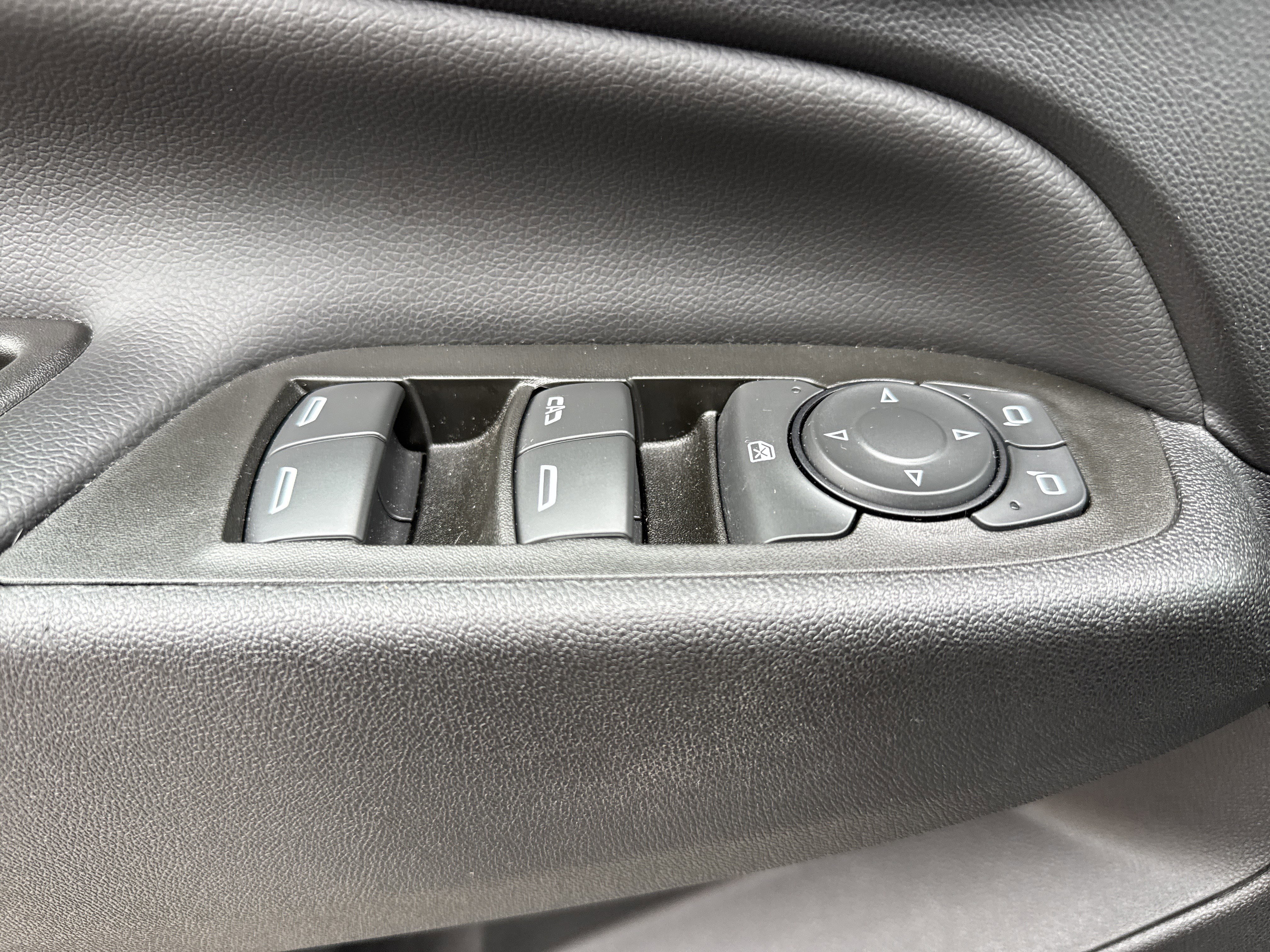 Used 2022 Chevrolet Equinox LT image 15