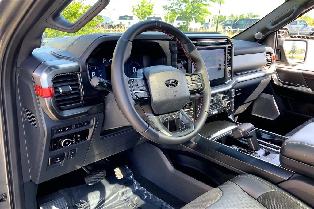 Used 2024 Ford F150 Raptor AWD/4WD image 13