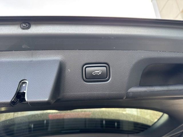 Used 2023 Hyundai Palisade SEL AWD/4WD image 14