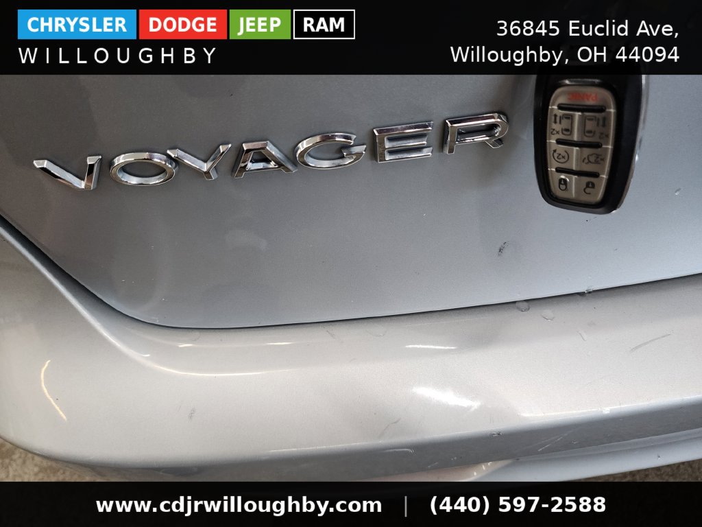 Used 2023 Chrysler Voyager LX FWD image 41
