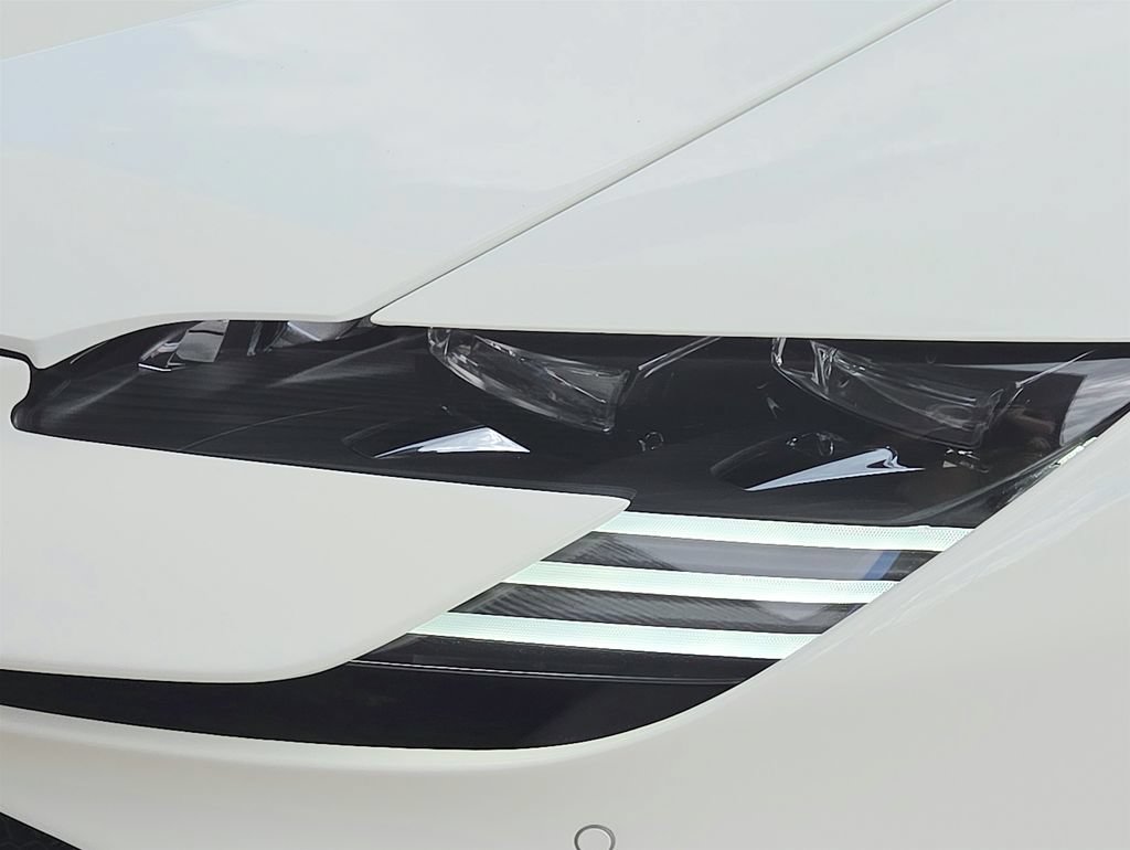 Used 2024 Ferrari SF90 Spider AWD/4WD image 26