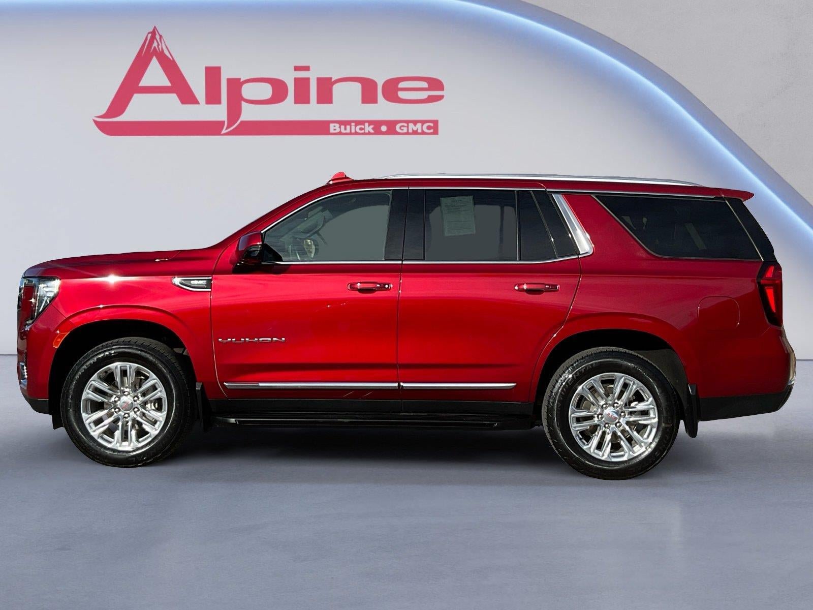 Certified 2024 GMC Yukon SLT w/ SLT Premium Package AWD/4WD image 2