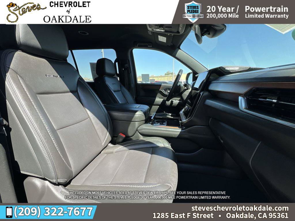 Certified 2025 GMC Yukon XL Denali AWD/4WD image 31