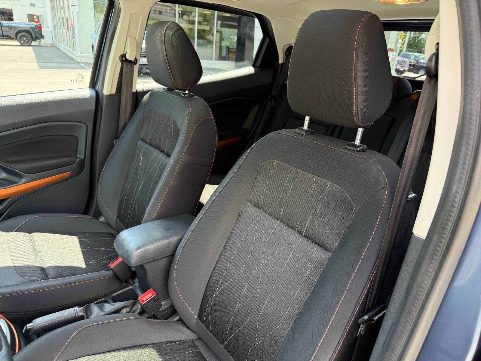 Used 2022 Ford EcoSport SE w/ SE Convenience Package AWD/4WD image 14