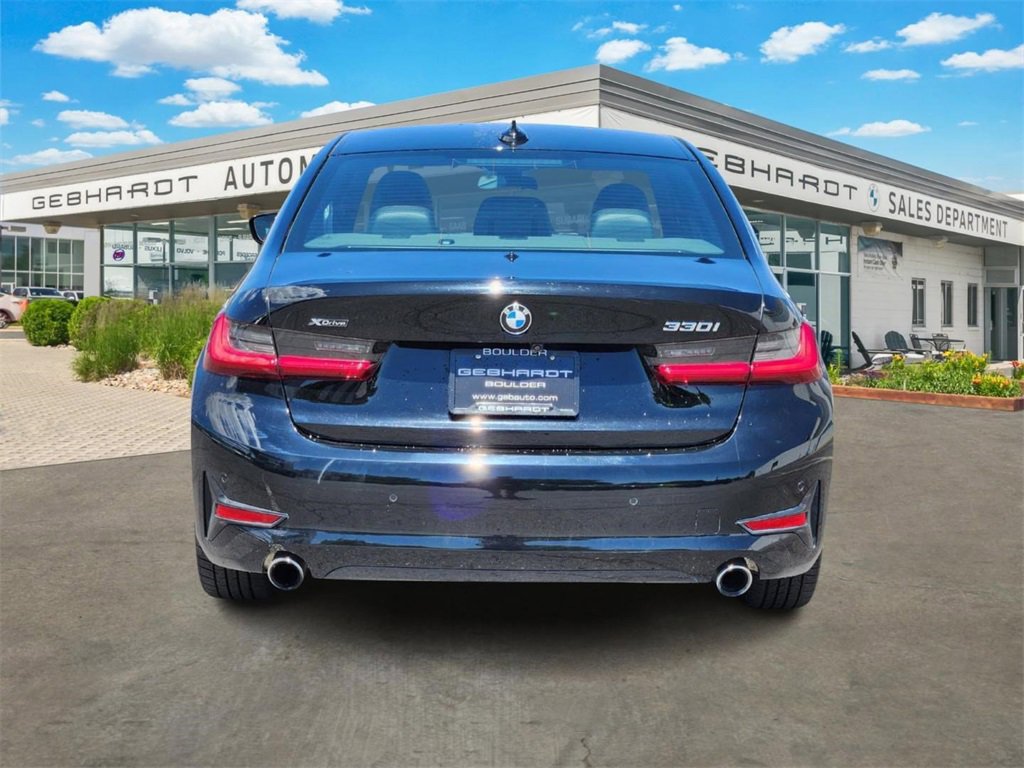 Used 2022 BMW 330i xDrive Sedan w/ Convenience Package image 6